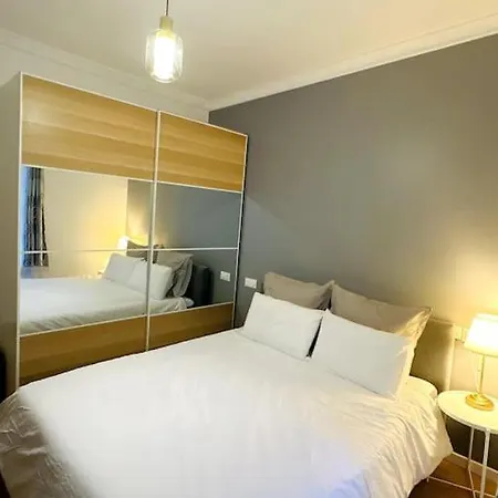 Apartamento Appt Renove Proche Montmartre Gare Du Nord Et Est París Exterior foto